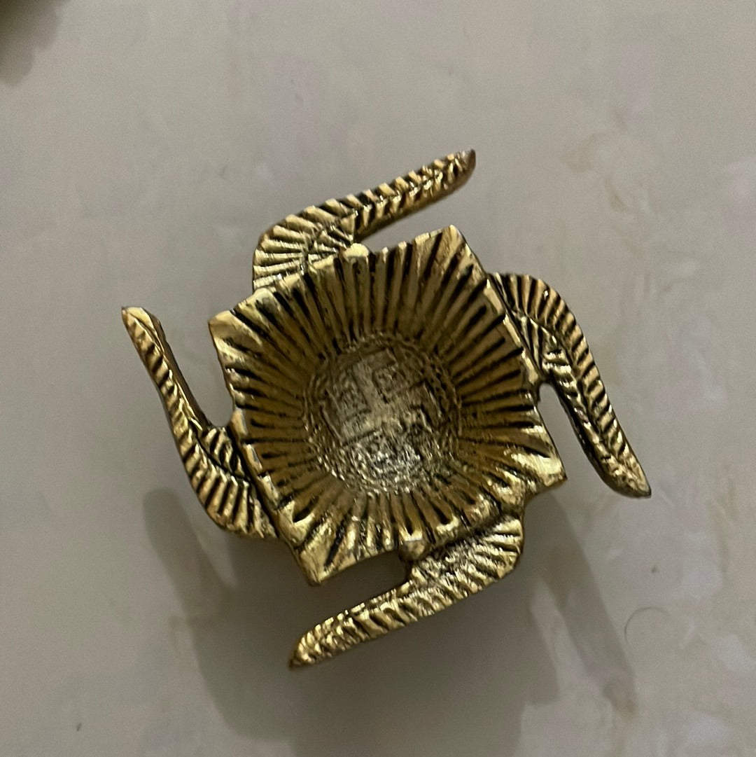 Swastik Diya